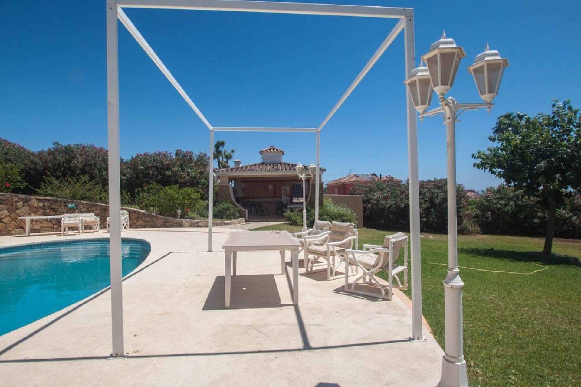 Rynek wtórny - Villa - Estepona - Estepona Centro