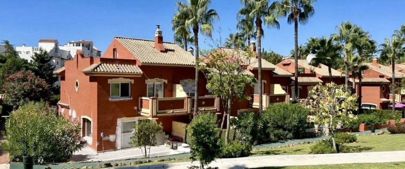 Rynek wtórny - Villa - Estepona - Estepona Centro