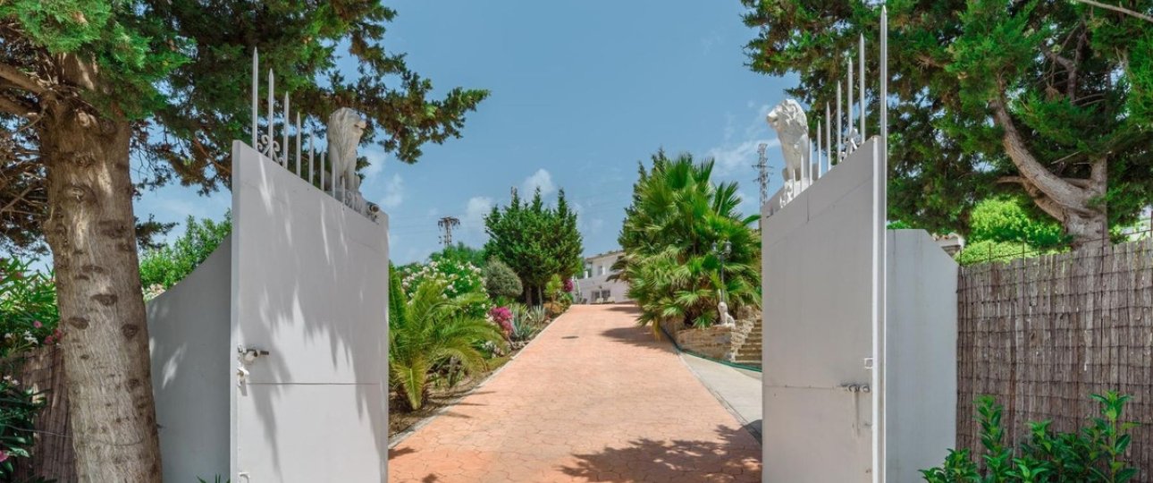 Rynek wtórny - Villa - Estepona - Estepona Centro