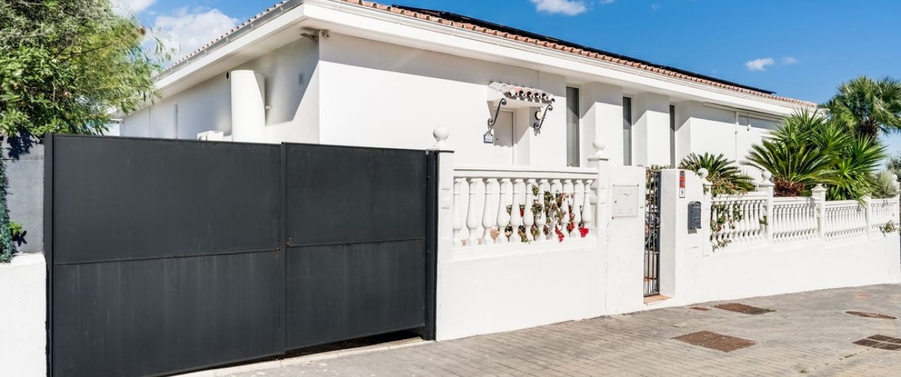 Rynek wtórny - Villa - Estepona - Estepona Centro