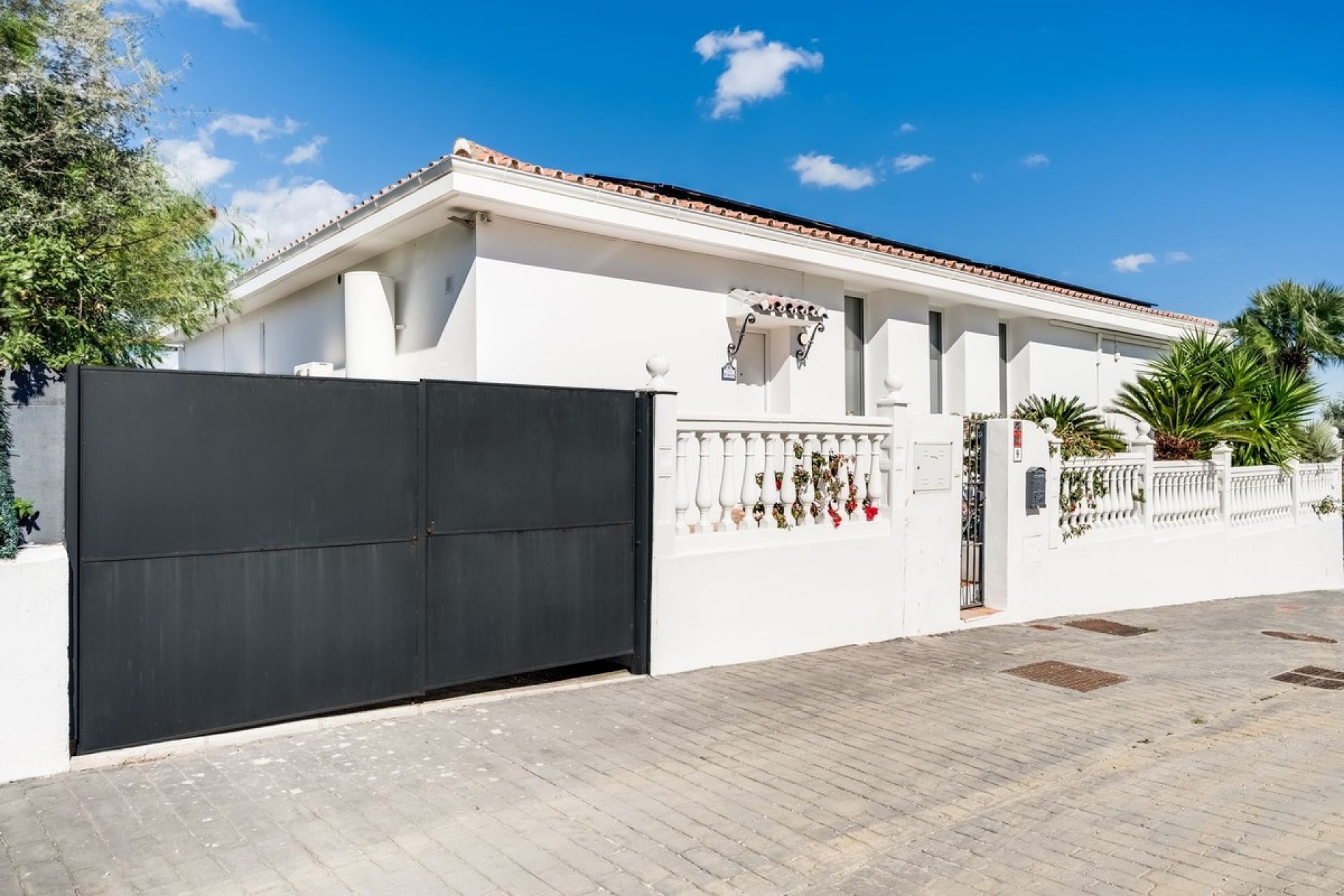 Rynek wtórny - Villa - Estepona - Estepona Centro