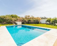 Rynek wtórny - Villa - Estepona - Estepona Centro