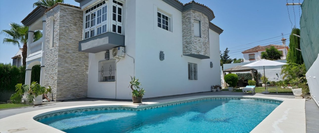 Rynek wtórny - Villa - Estepona - Estepona Centro
