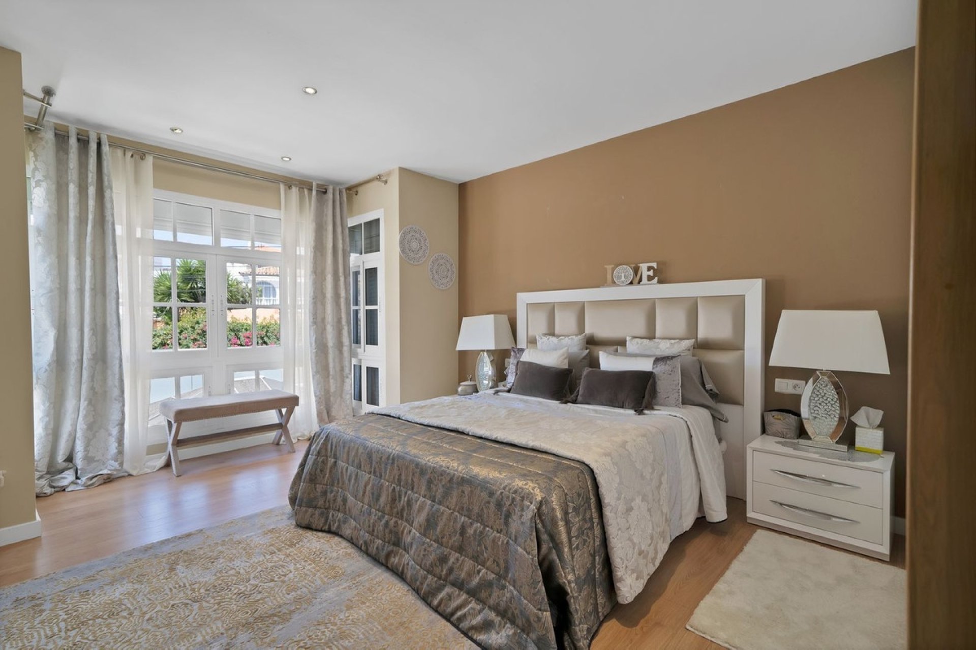 Rynek wtórny - Villa - Estepona - Estepona Centro
