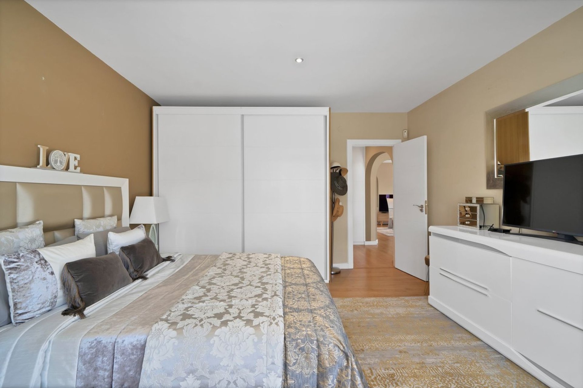 Rynek wtórny - Villa - Estepona - Estepona Centro