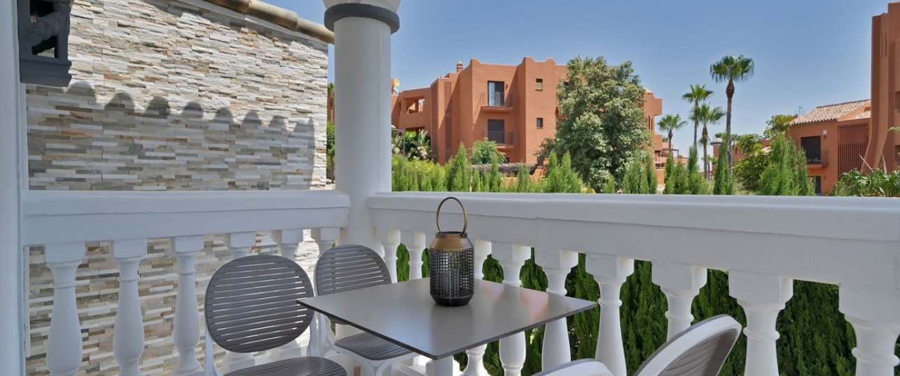 Rynek wtórny - Villa - Estepona - Estepona Centro