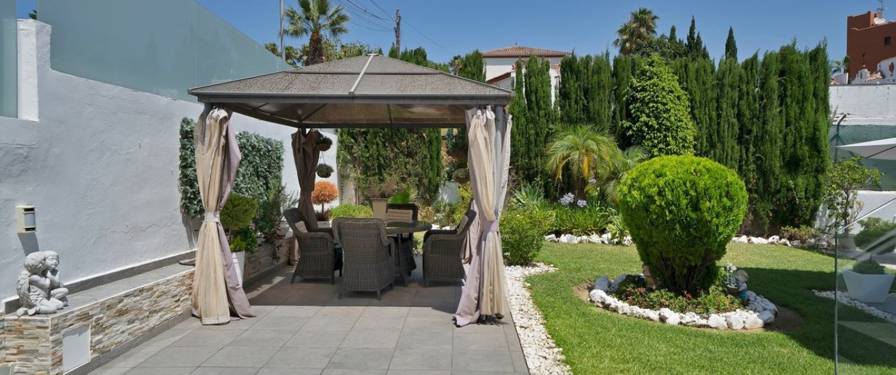 Rynek wtórny - Villa - Estepona - Estepona Centro
