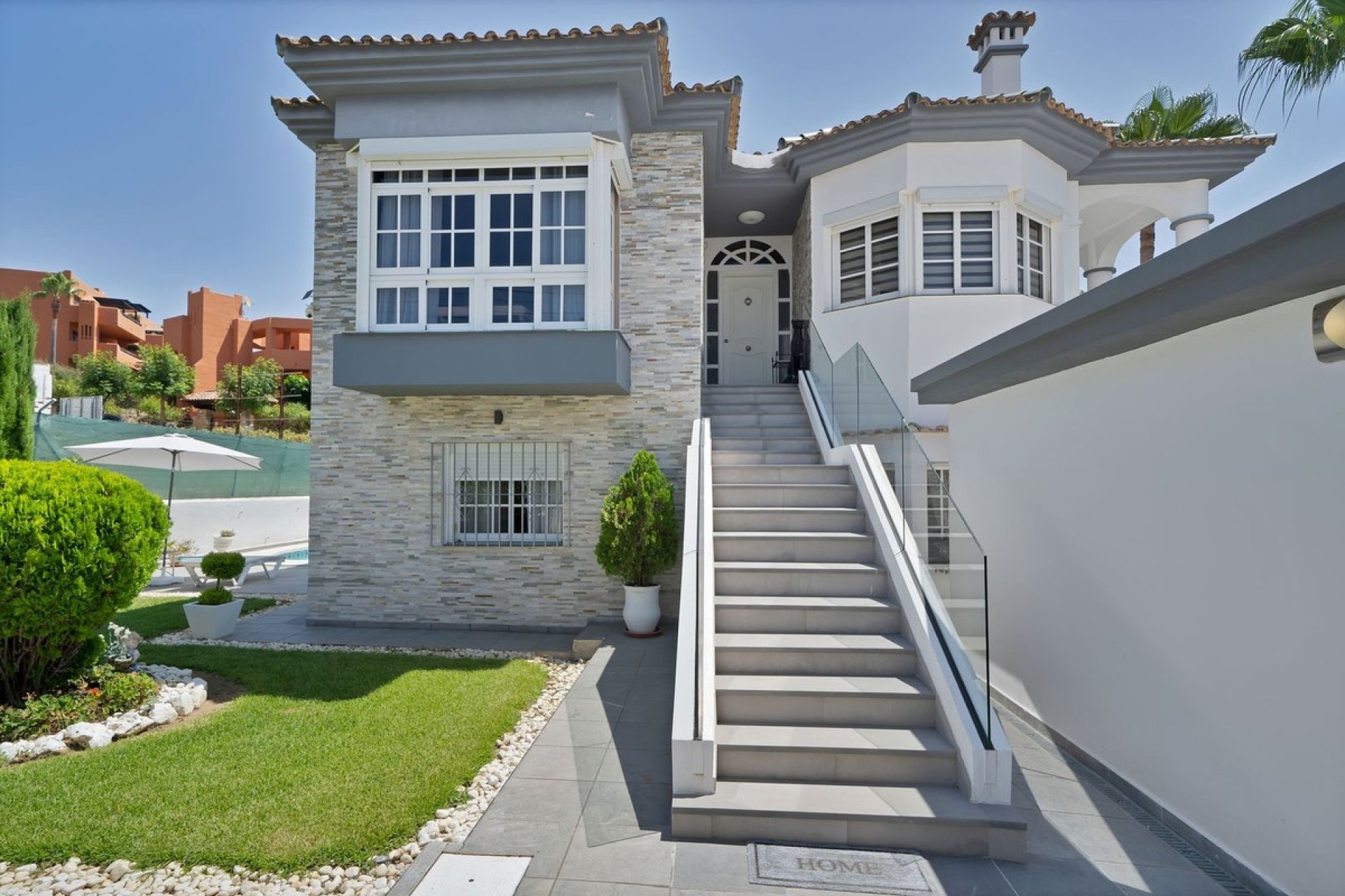 Rynek wtórny - Villa - Estepona - Estepona Centro