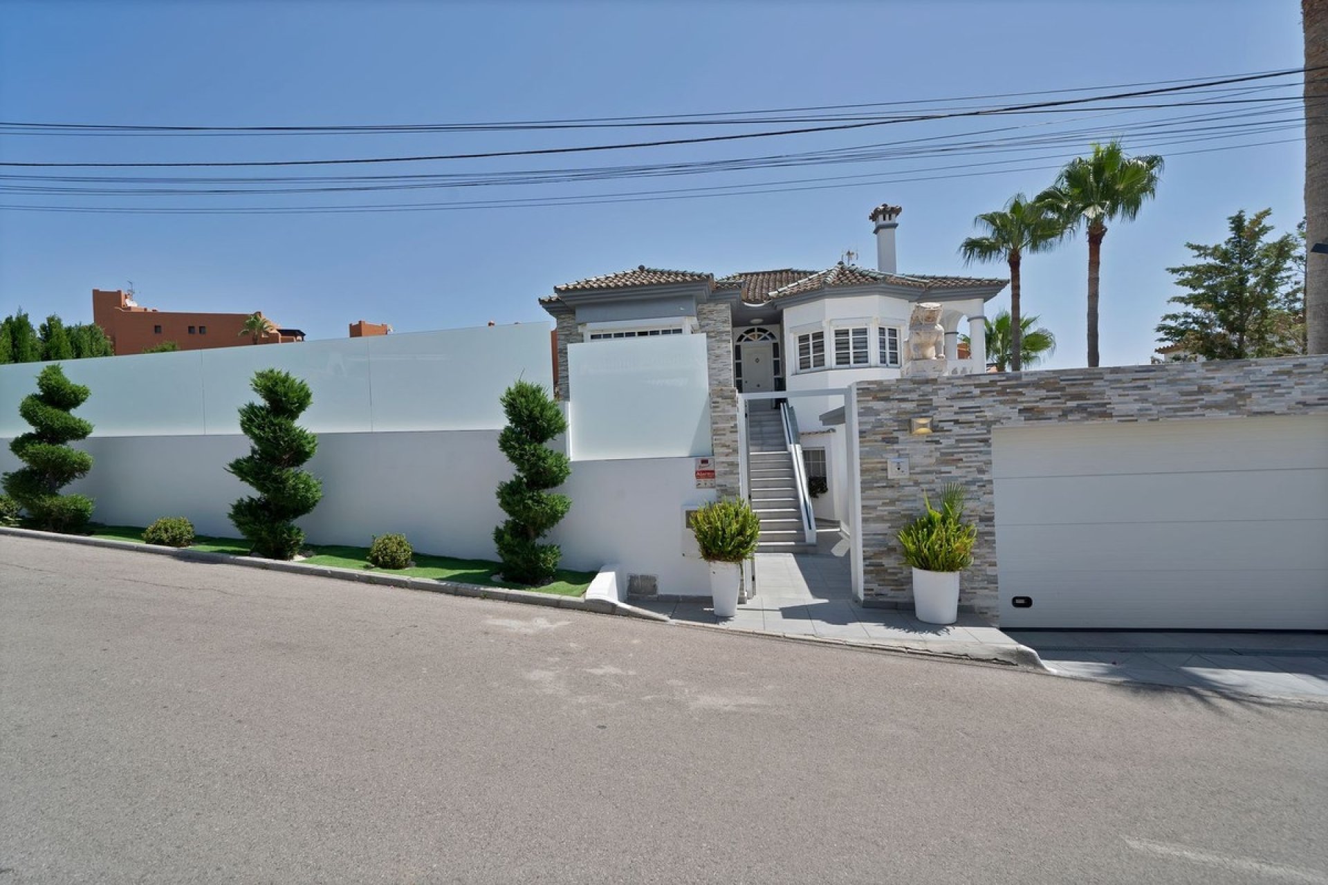 Rynek wtórny - Villa - Estepona - Estepona Centro