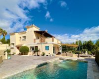 Rynek wtórny - Villa - Estepona - Estepona Centro