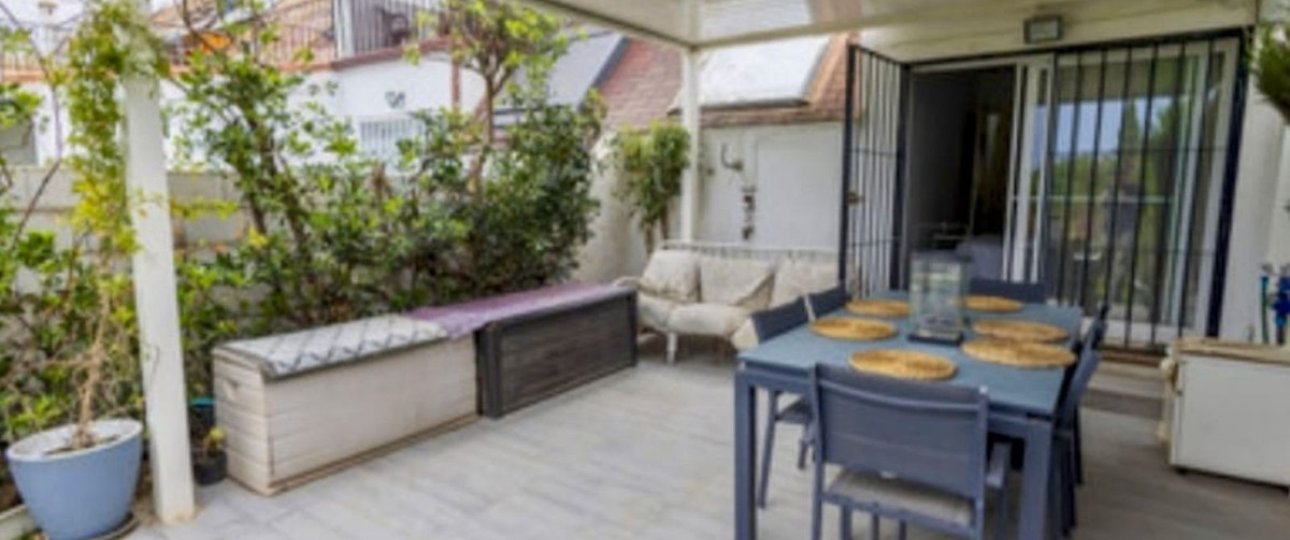 Rynek wtórny - Villa - Estepona - Estepona Centro