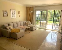 Rynek wtórny - Villa - Estepona - Estepona Centro