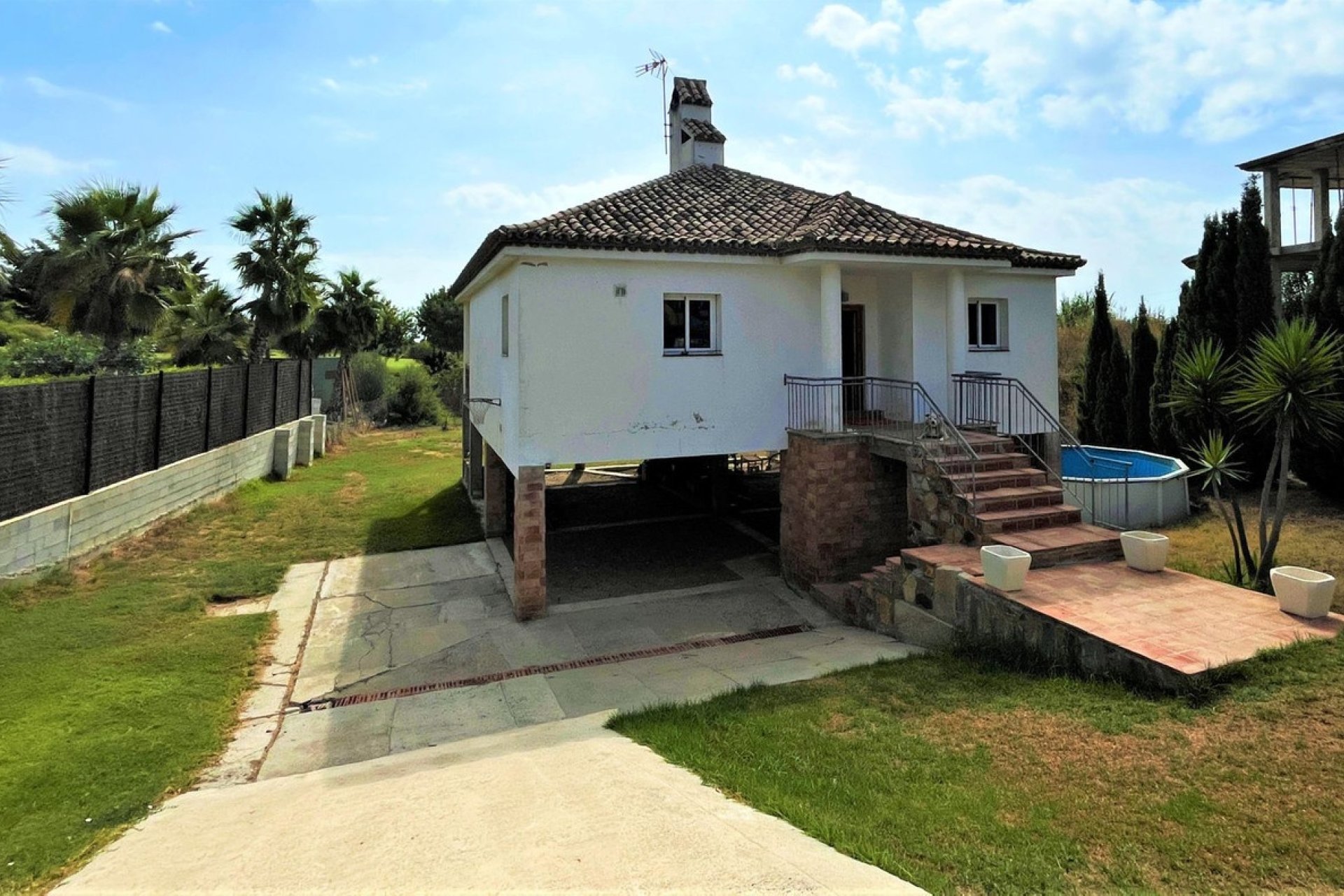 Rynek wtórny - Villa - Estepona - Estepona Centro