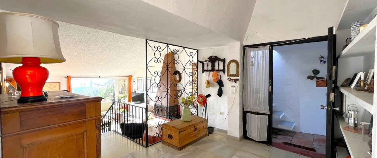 Rynek wtórny - Villa - Estepona - Estepona Centro