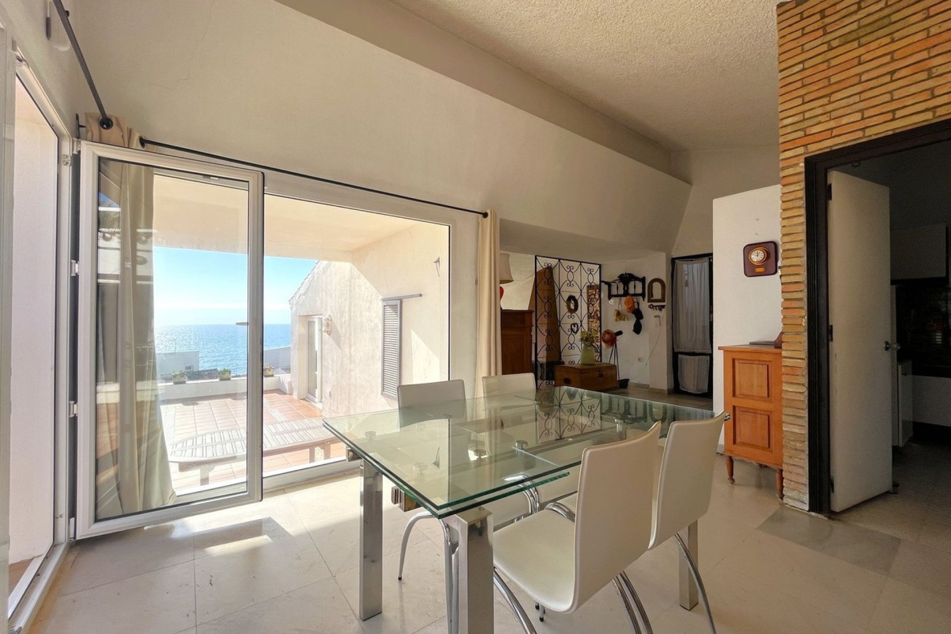 Rynek wtórny - Villa - Estepona - Estepona Centro