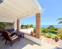 Rynek wtórny - Villa - Estepona - Estepona Centro