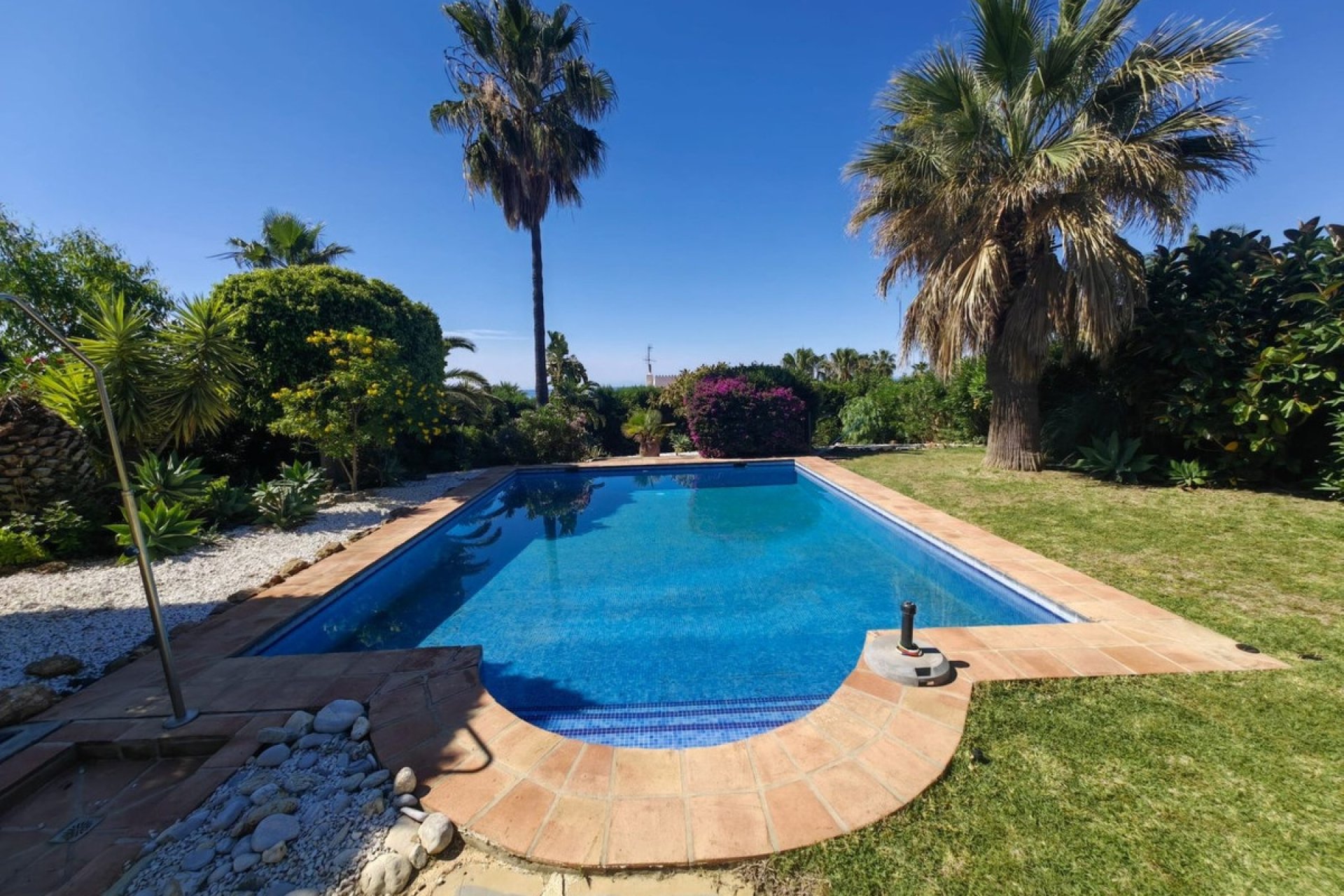 Rynek wtórny - Villa - Estepona - Estepona Centro