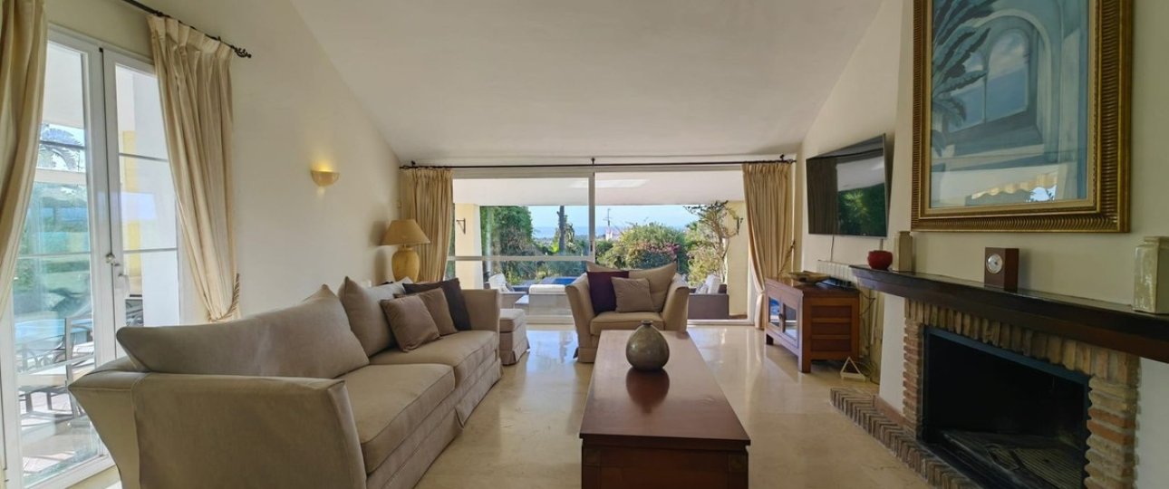 Rynek wtórny - Villa - Estepona - Estepona Centro