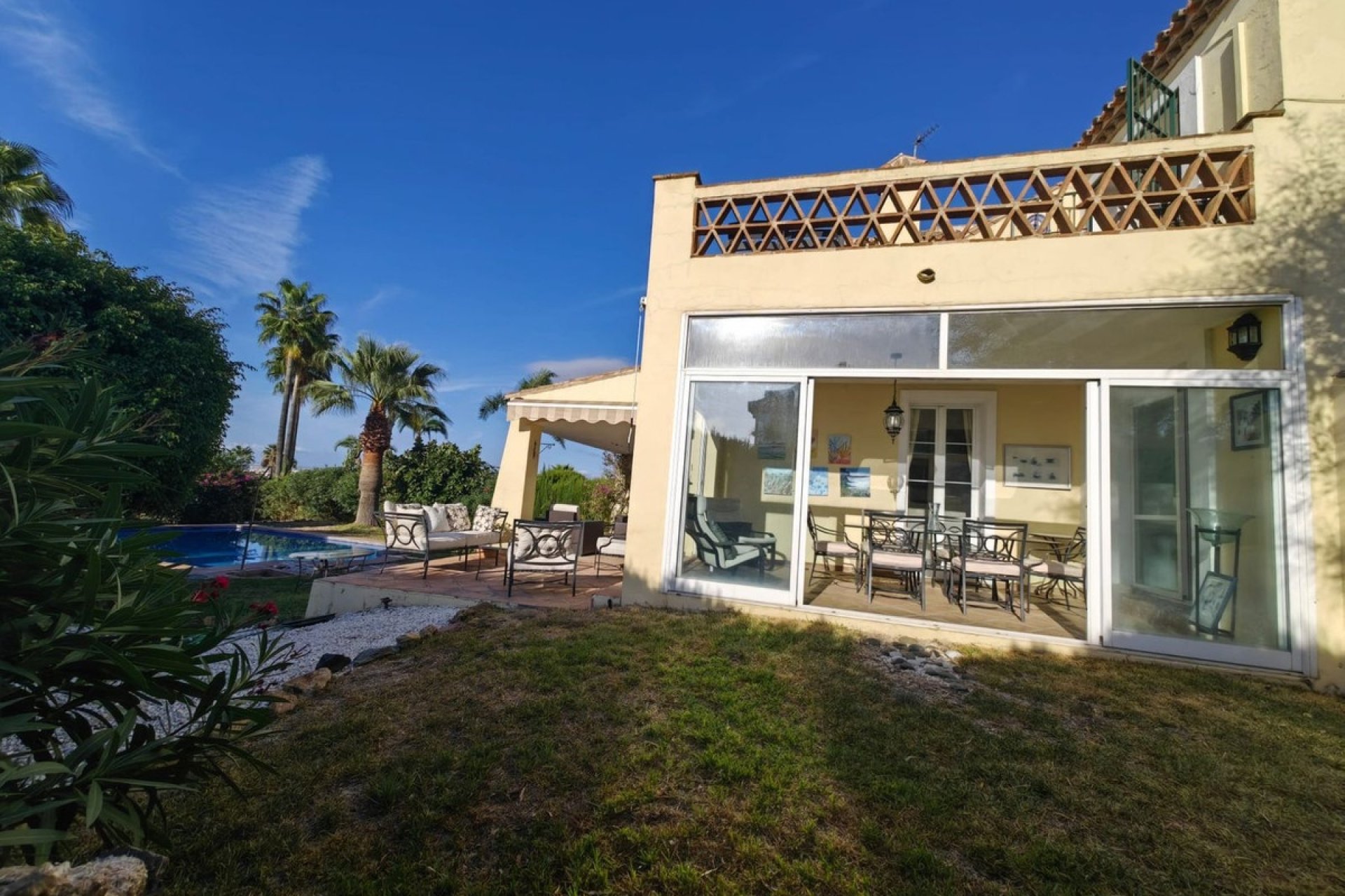 Rynek wtórny - Villa - Estepona - Estepona Centro