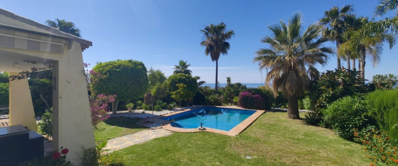 Rynek wtórny - Villa - Estepona - Estepona Centro