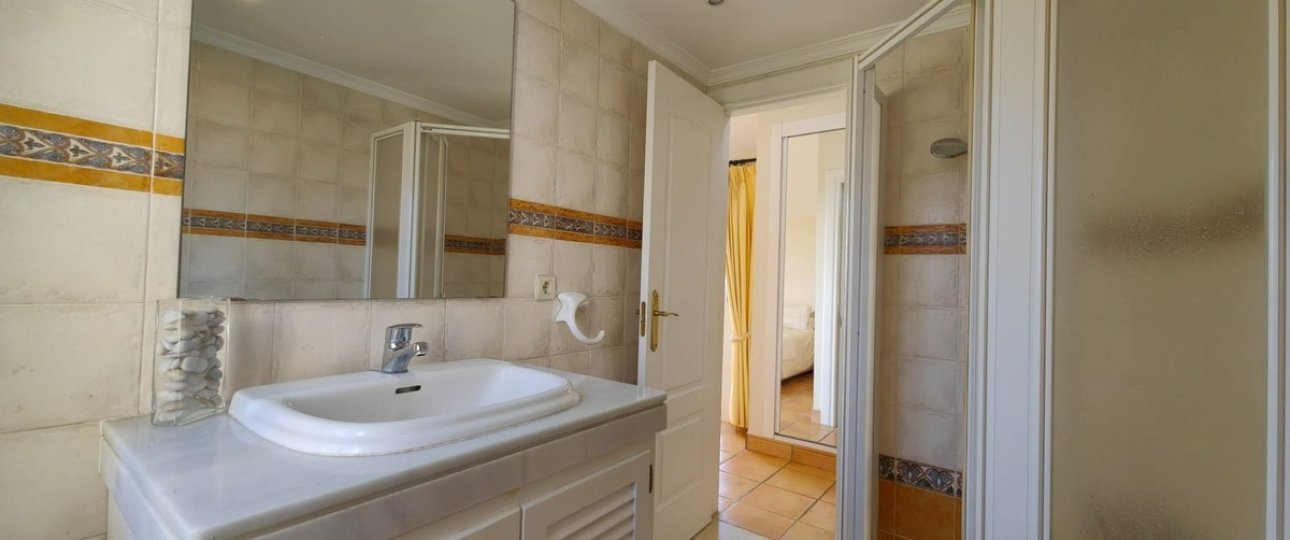 Rynek wtórny - Villa - Estepona - Estepona Centro