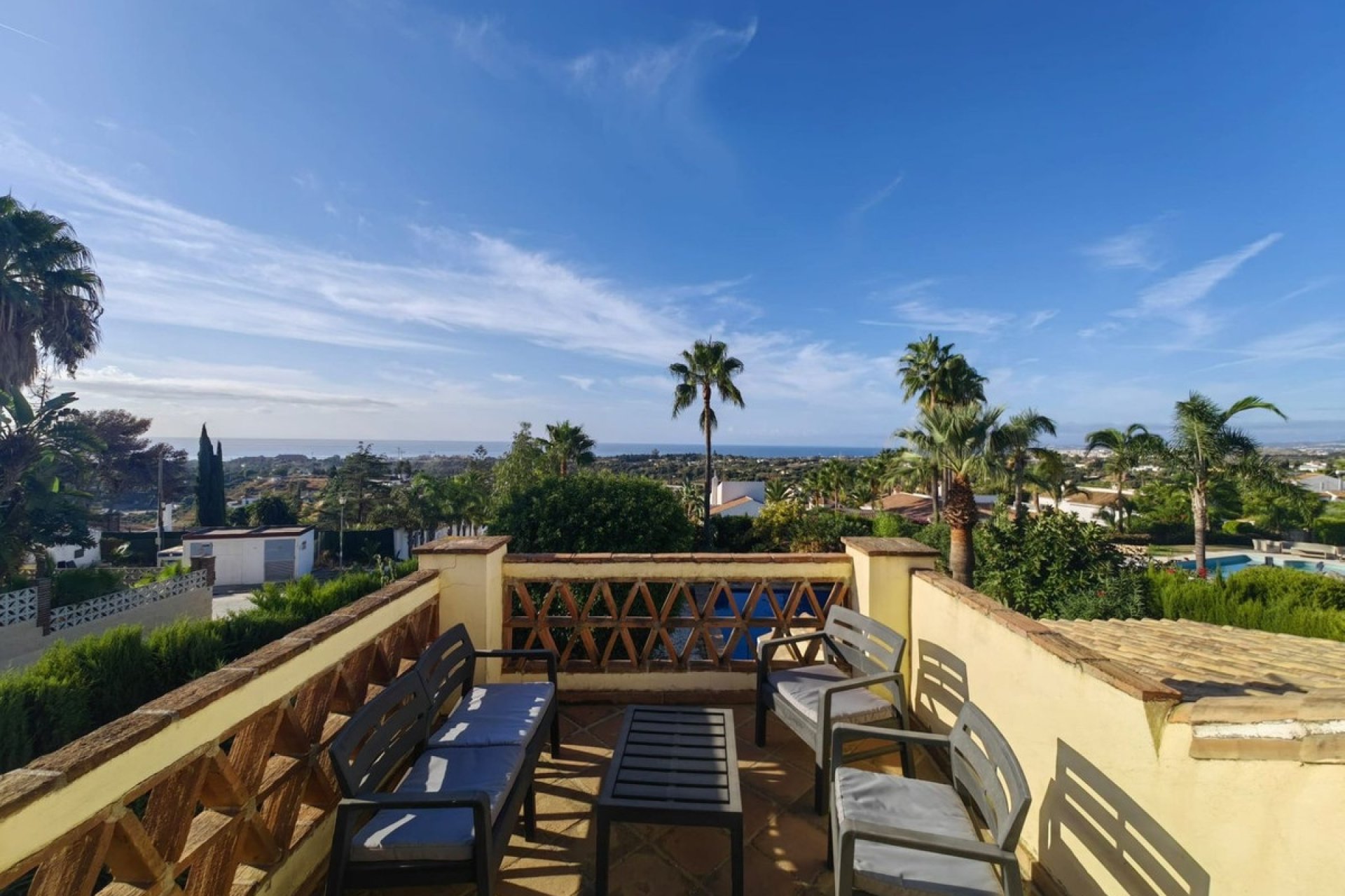 Rynek wtórny - Villa - Estepona - Estepona Centro