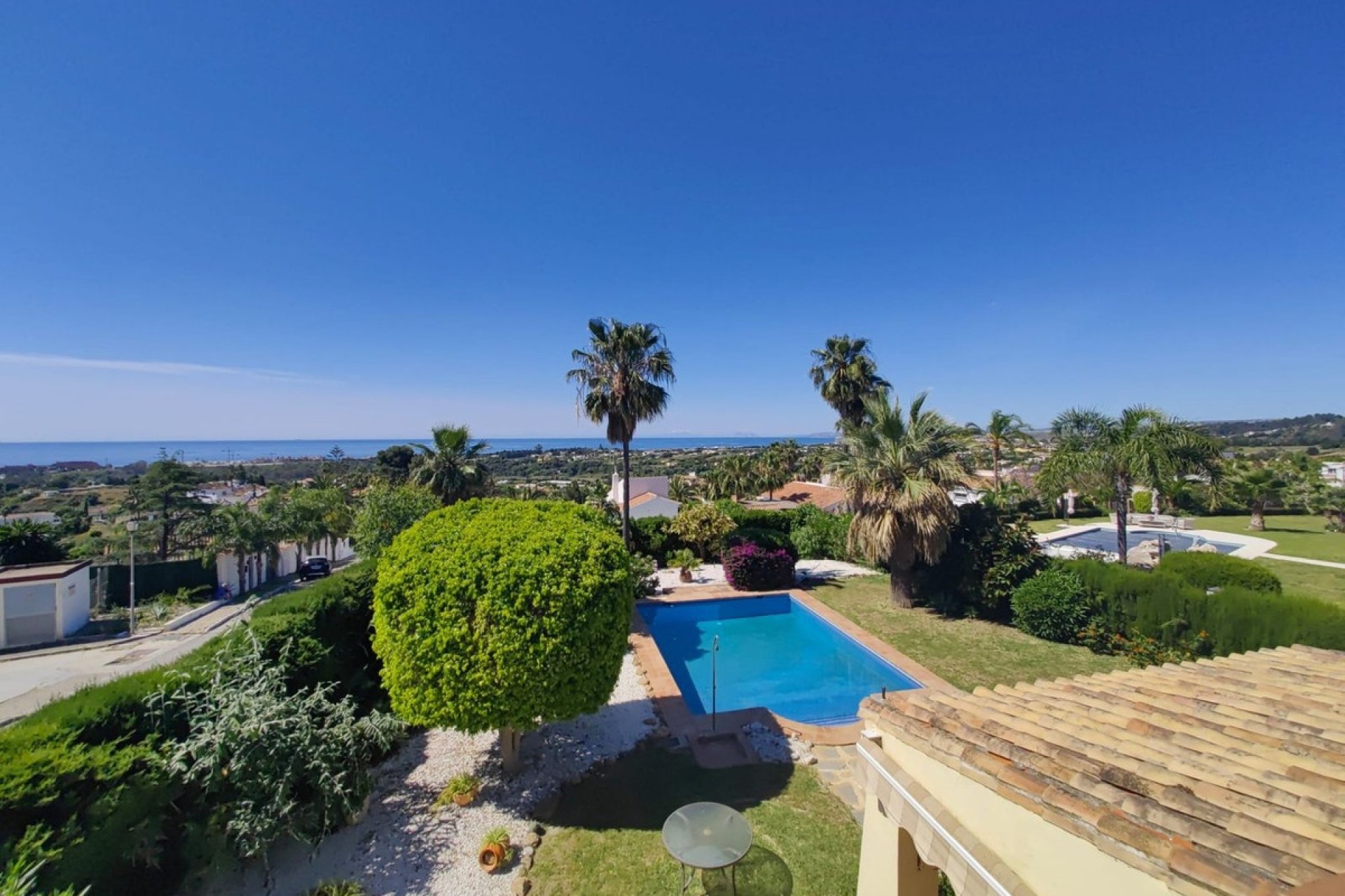 Rynek wtórny - Villa - Estepona - Estepona Centro
