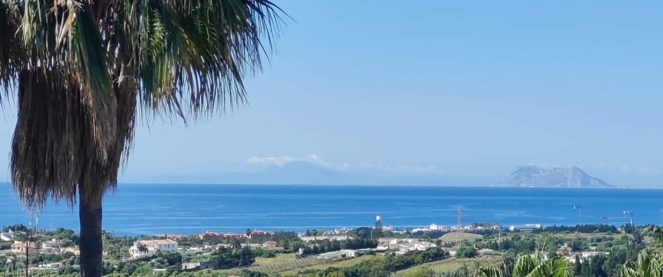 Rynek wtórny - Villa - Estepona - Estepona Centro