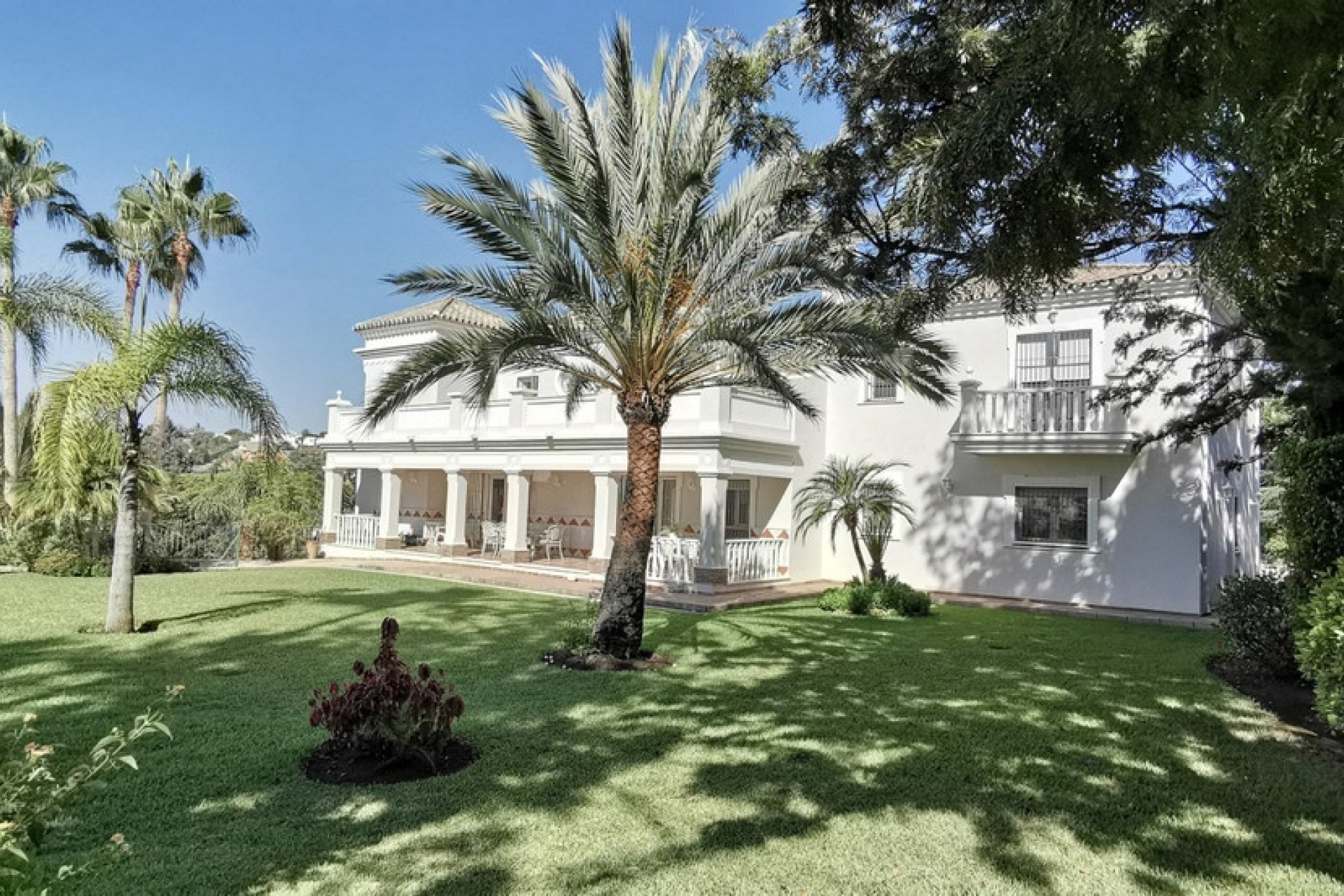Rynek wtórny - Villa - Estepona - Estepona Centro