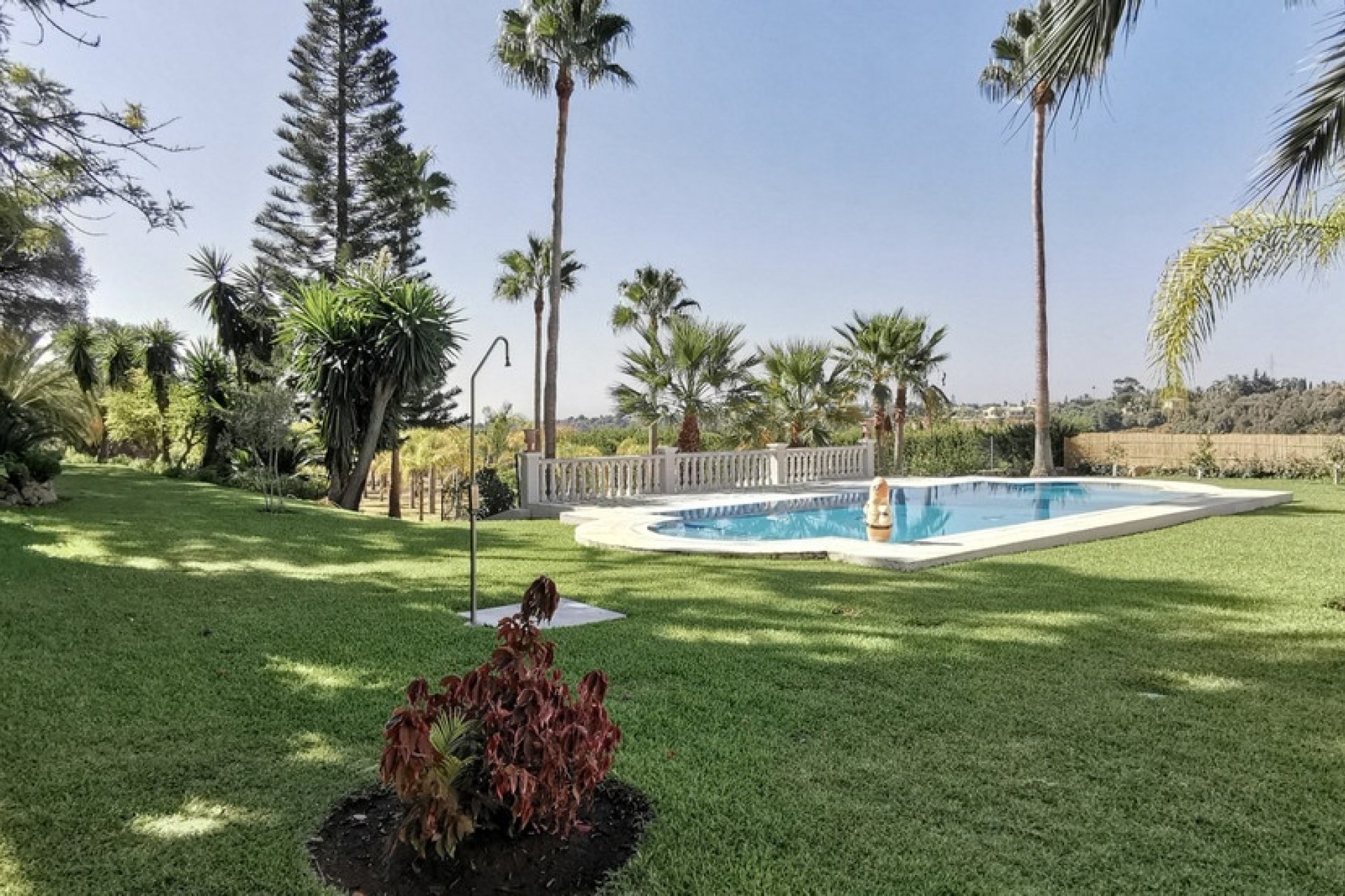 Rynek wtórny - Villa - Estepona - Estepona Centro