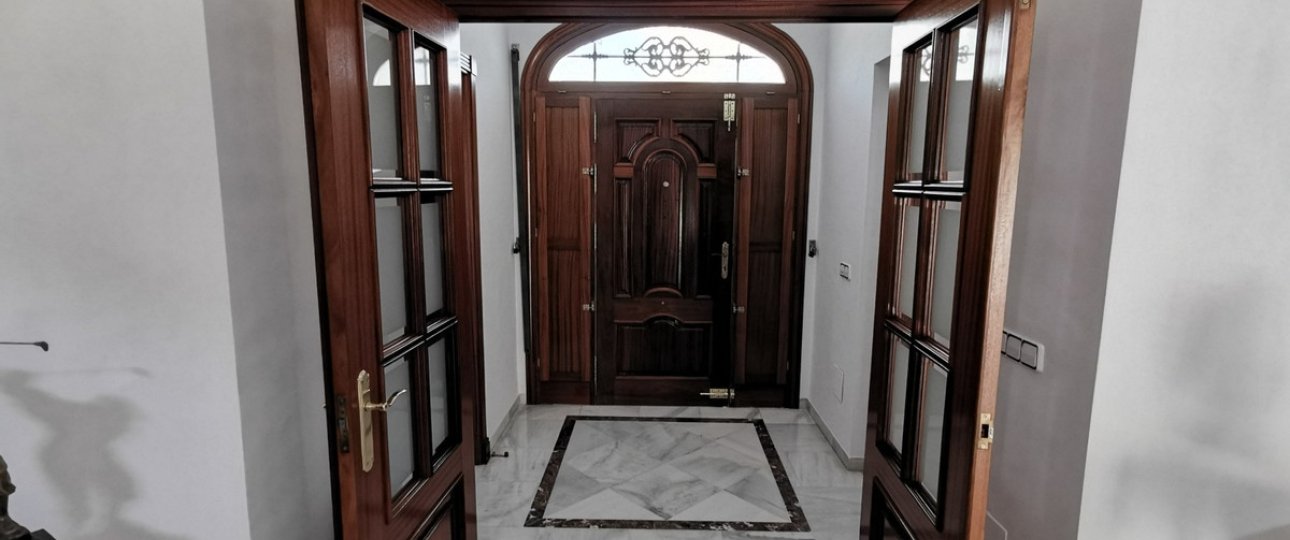 Rynek wtórny - Villa - Estepona - Estepona Centro