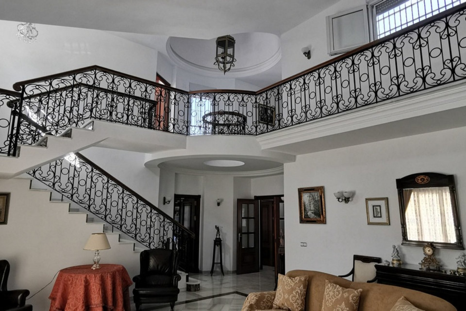 Rynek wtórny - Villa - Estepona - Estepona Centro