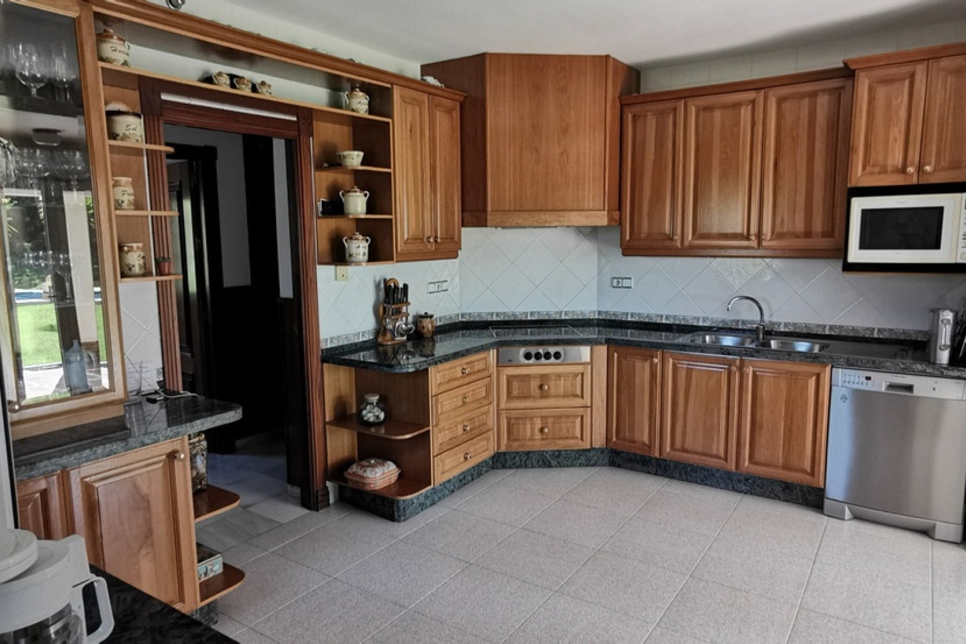 Rynek wtórny - Villa - Estepona - Estepona Centro