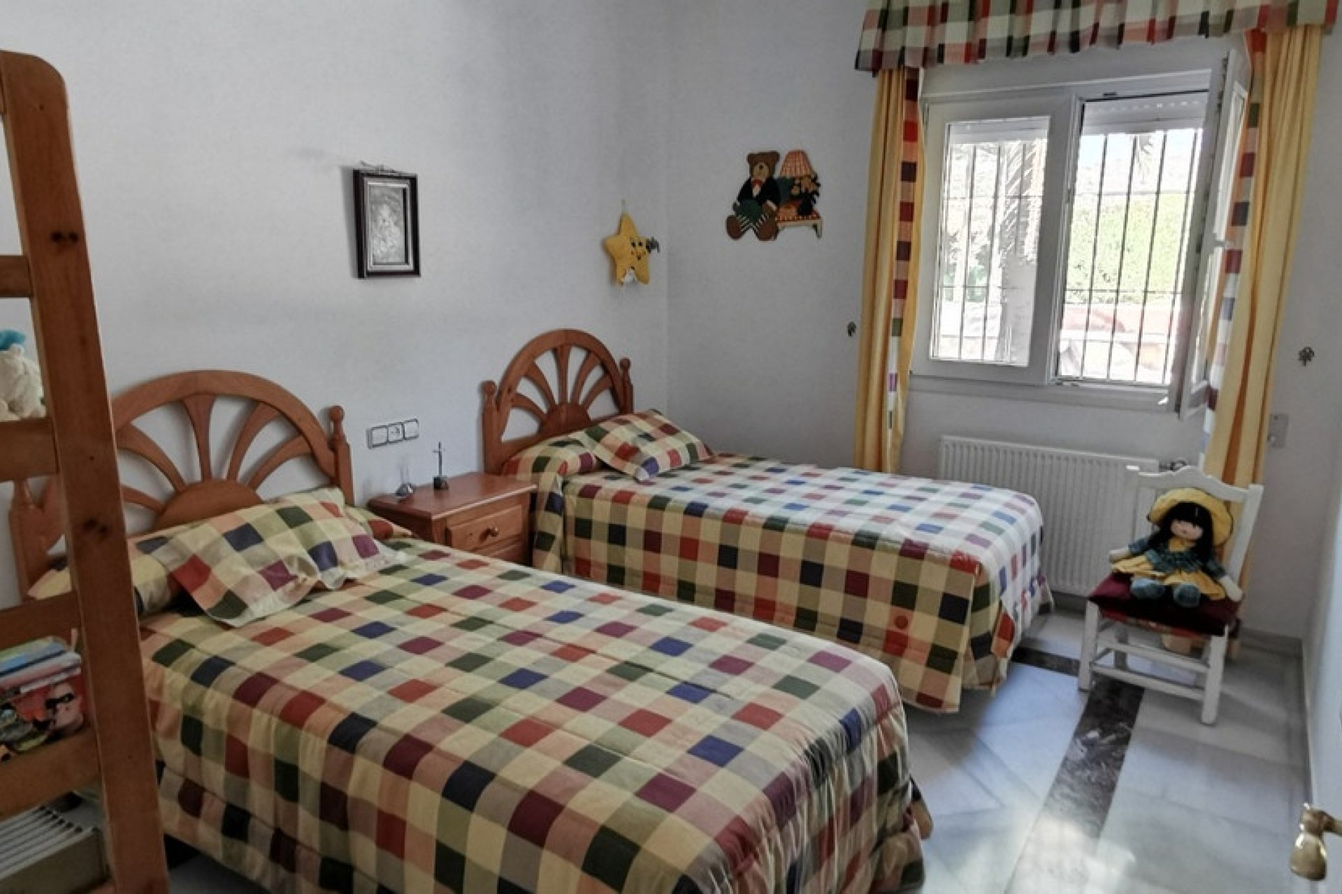 Rynek wtórny - Villa - Estepona - Estepona Centro