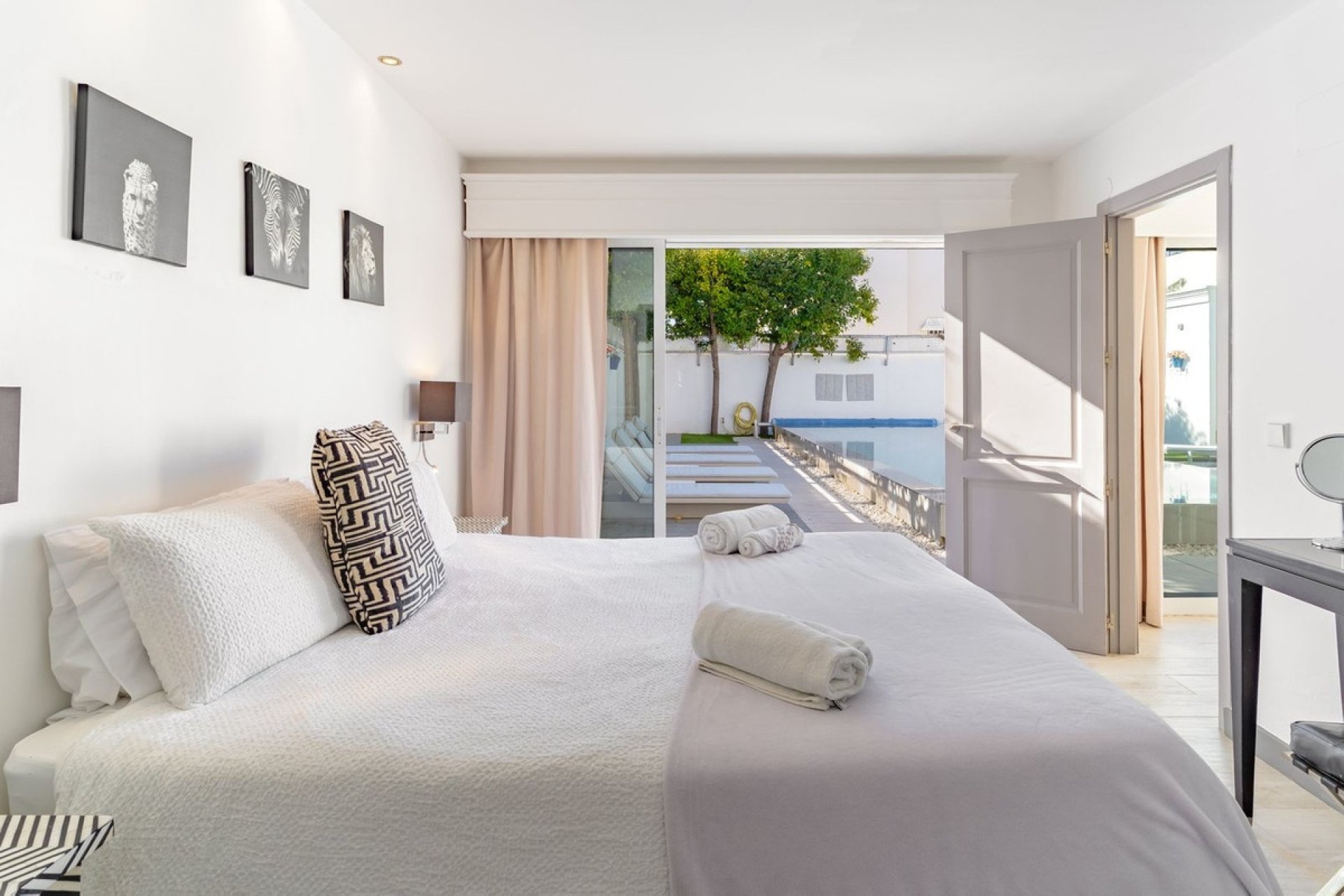 Rynek wtórny - Villa - Estepona - Estepona Centro
