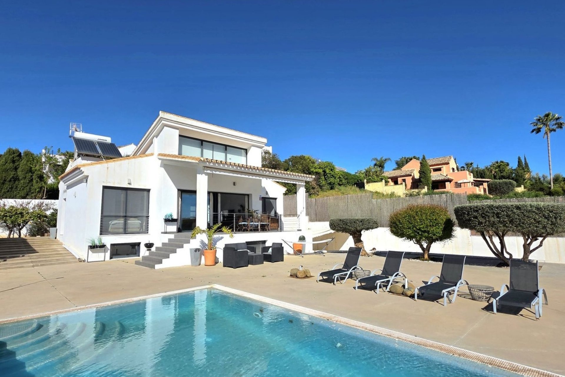 Rynek wtórny - Villa - Estepona - Estepona Centro