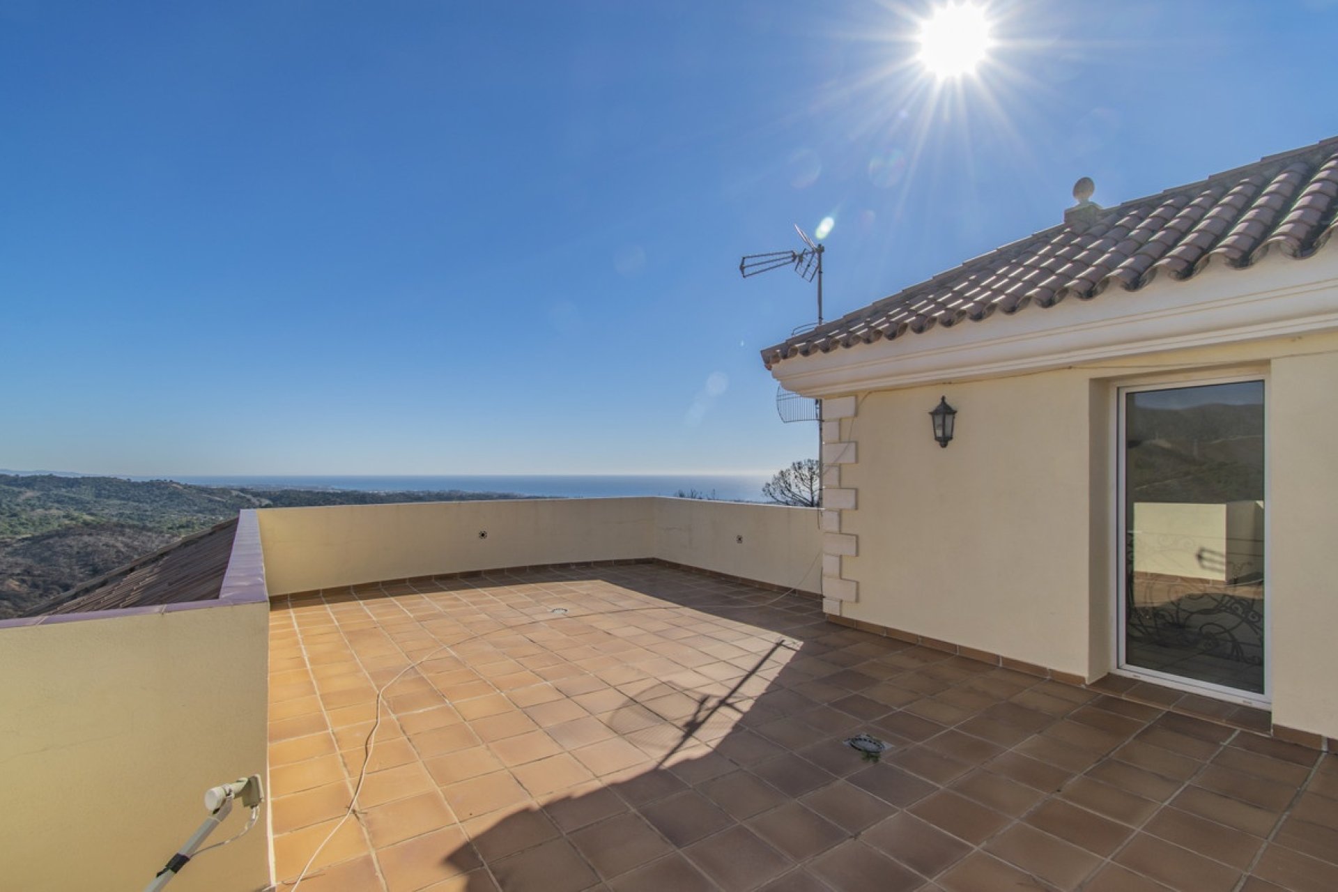Rynek wtórny - Villa - Estepona - Estepona Centro