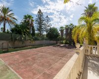 Rynek wtórny - Villa - Estepona - Estepona Centro