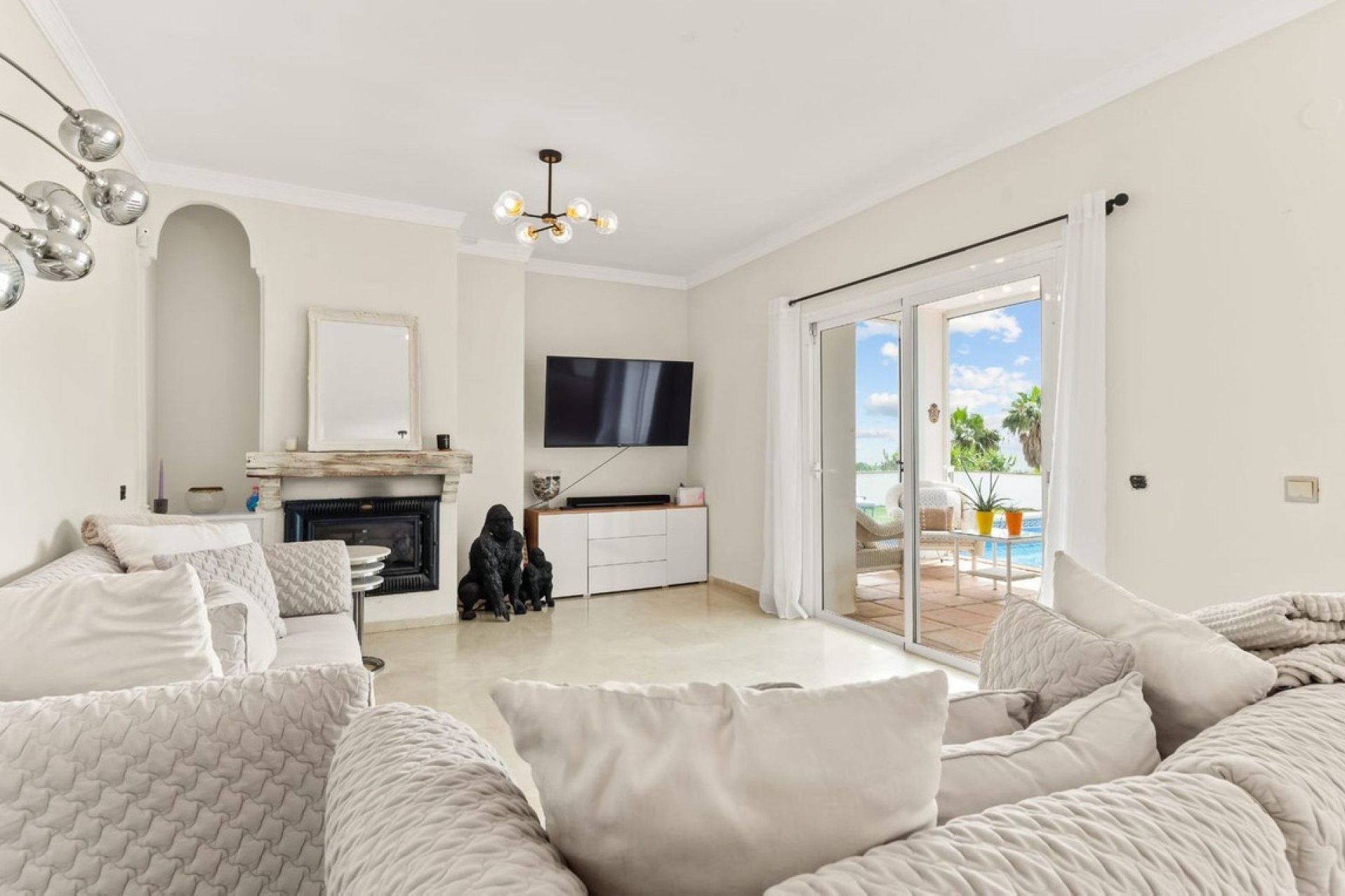 Rynek wtórny - Villa - Estepona - Estepona Centro