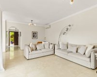 Rynek wtórny - Villa - Estepona - Estepona Centro