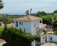 Rynek wtórny - Villa - Estepona - Estepona Centro