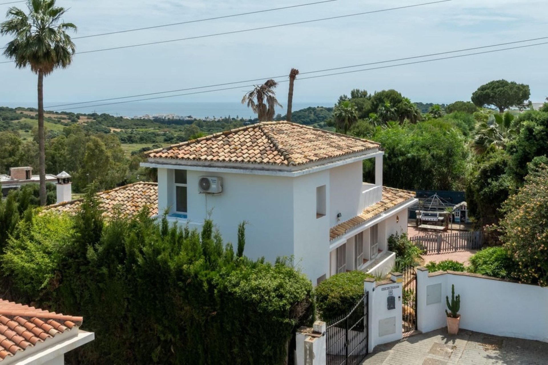 Rynek wtórny - Villa - Estepona - Estepona Centro