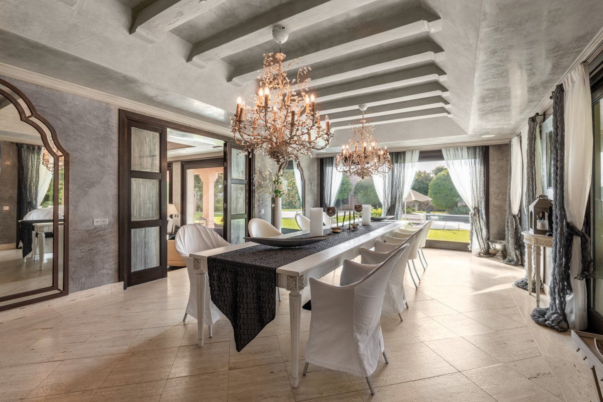 Rynek wtórny - Villa - Estepona - Estepona Centro