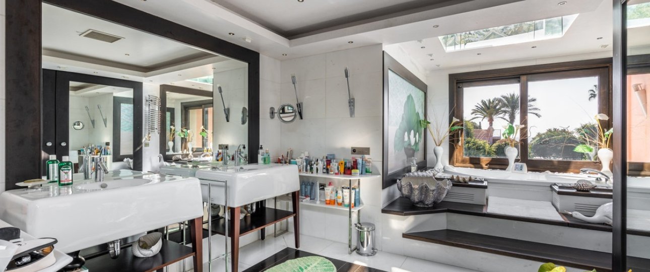 Rynek wtórny - Villa - Estepona - Estepona Centro