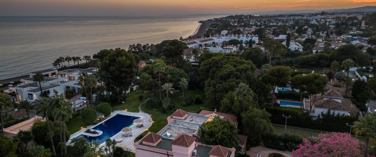 Rynek wtórny - Villa - Estepona - Estepona Centro