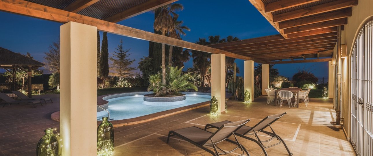 Rynek wtórny - Villa - Estepona - Estepona Centro