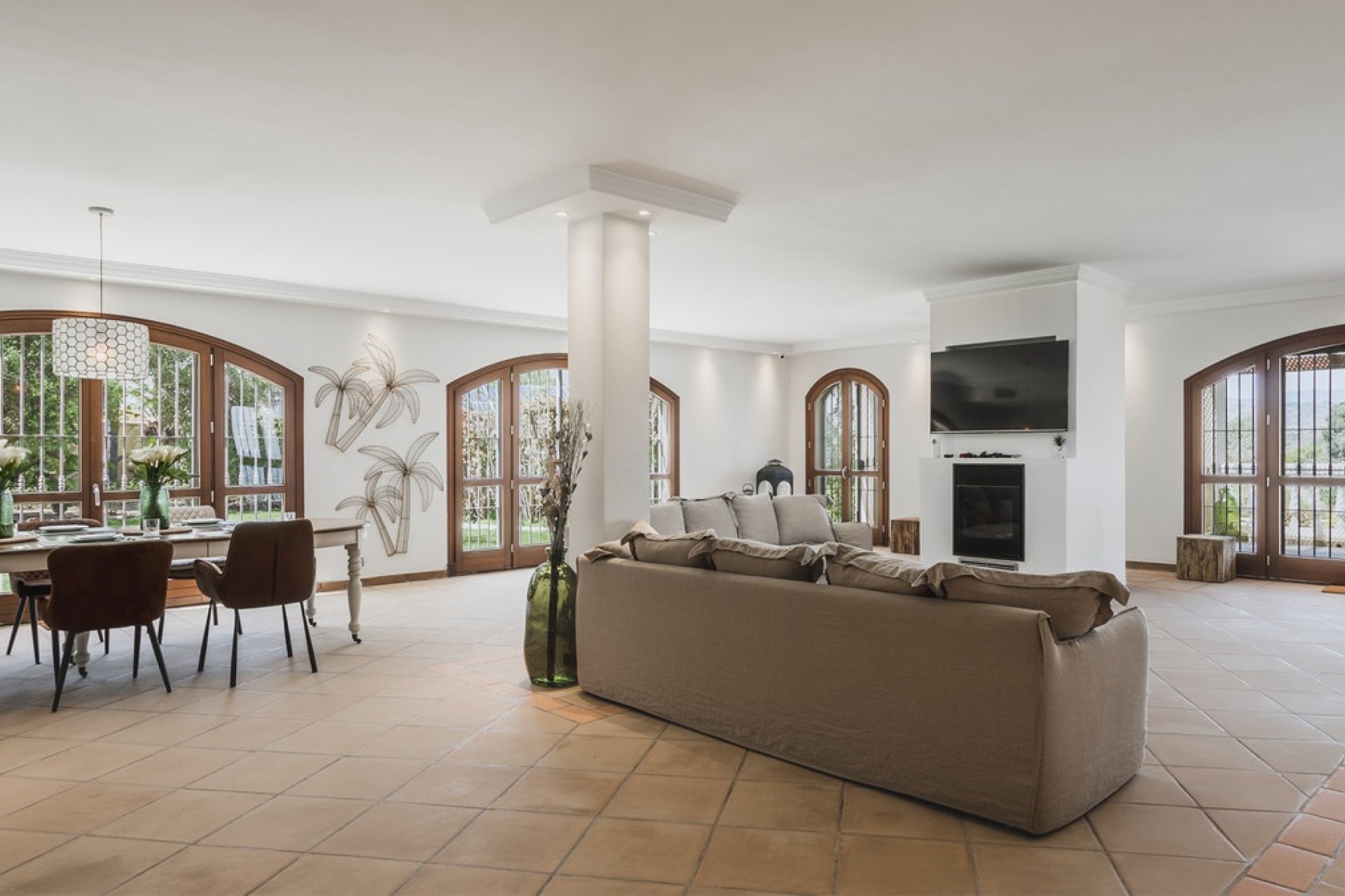 Rynek wtórny - Villa - Estepona - Estepona Centro