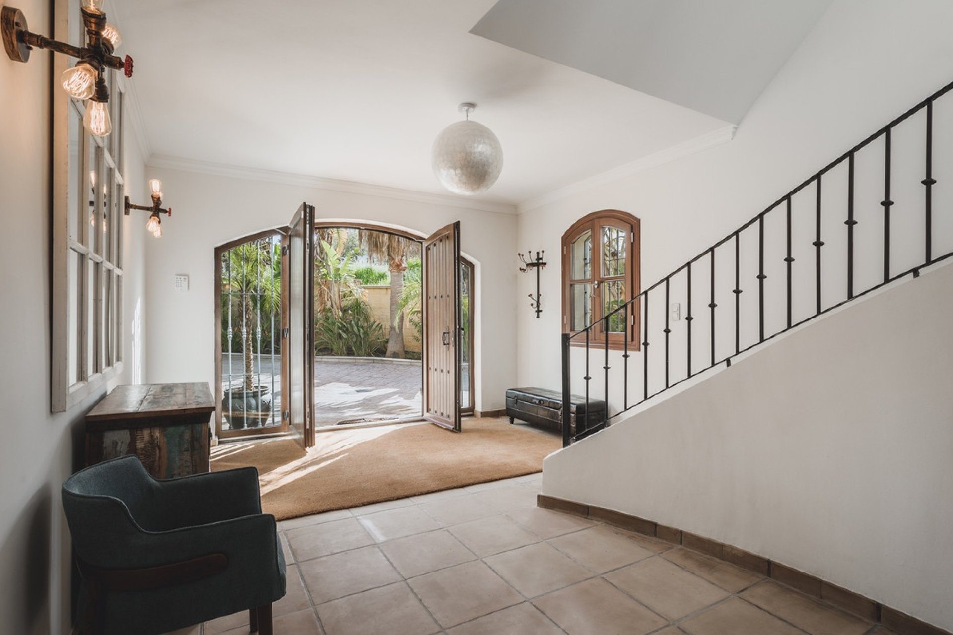 Rynek wtórny - Villa - Estepona - Estepona Centro