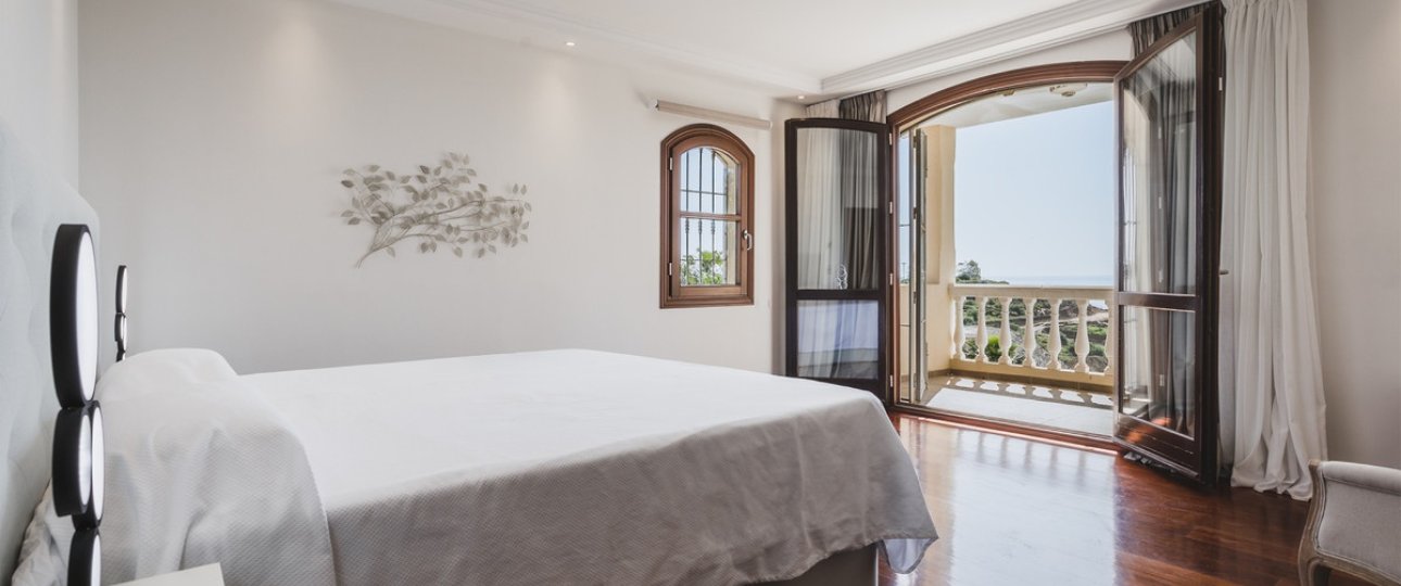 Rynek wtórny - Villa - Estepona - Estepona Centro