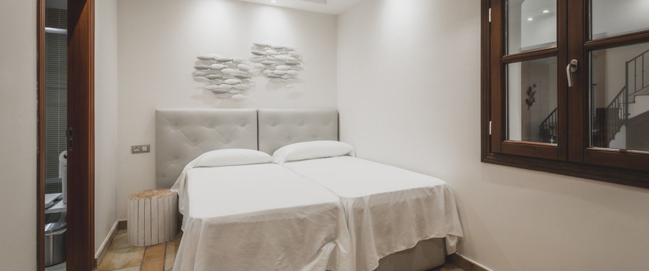 Rynek wtórny - Villa - Estepona - Estepona Centro